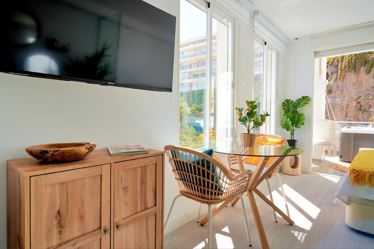 Suite Roca Chica Torremolinos Exterior foto