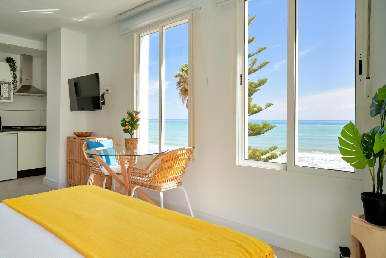 Suite Roca Chica Torremolinos Exterior foto