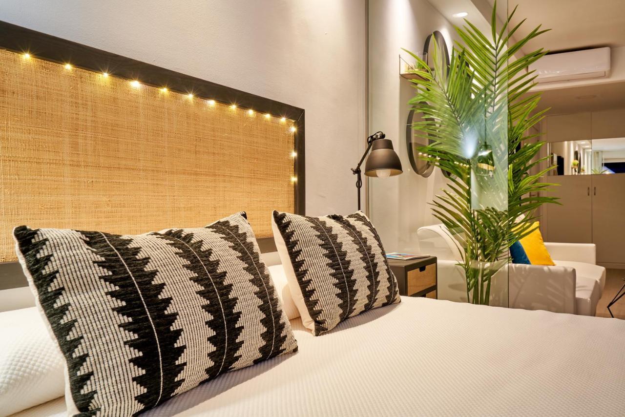 Suite Roca Chica Torremolinos Exterior foto